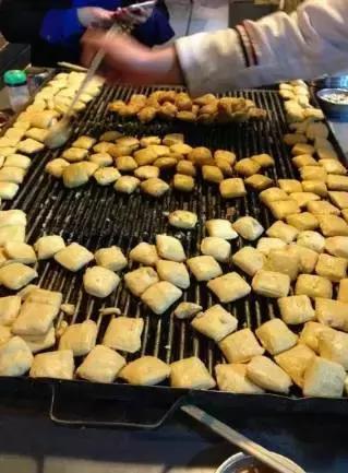 蒙自,除了过桥米线还有哪些美食?你了解过吗?