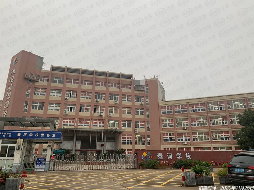 富邦世纪商业广场 北仑银泰城 3,教育:九峰小学,北仑中学,泰河学校