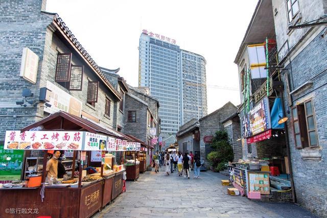 南宁三街两巷旧貌新颜,与中山路美食街隔街对望,争做头号地标_腾讯网