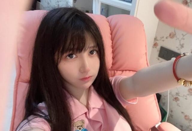 萝莉 