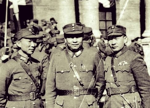 民国时期粤军战斗力如何曾经也是王者几次分裂后沦为青铜