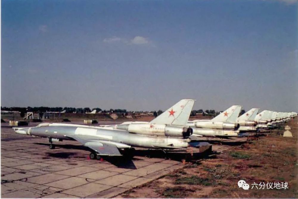 俄罗斯军用飞机设计三巨头苏霍伊米格图波列夫四轰炸机