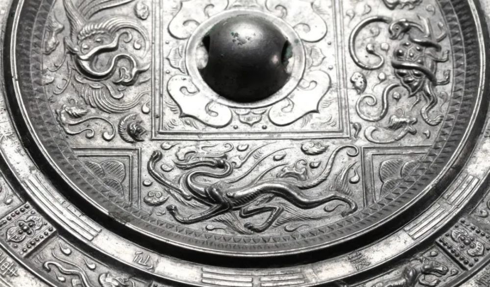 仙来照月铭四神十二生肖八卦纹镜物华天宝中国古代铜镜专场重点拍品
