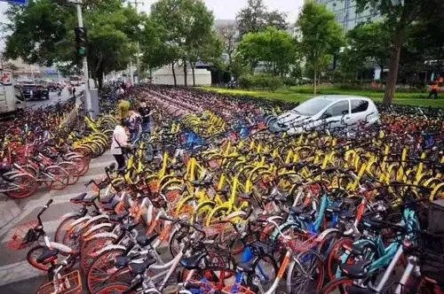 让城市变得更整洁,重庆开展共享单车专项整治行动