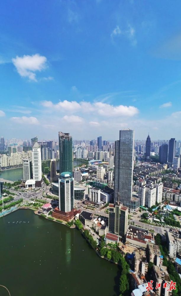 武汉空气质量连续11天优良,城市如洗天更蓝!