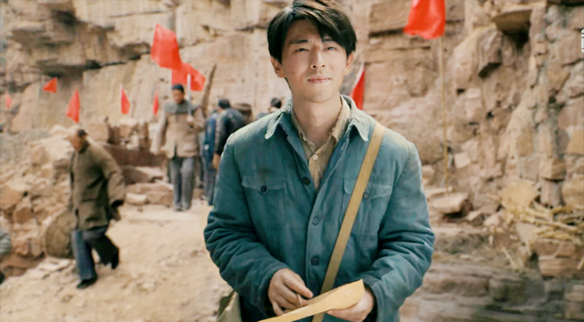红旗渠精神,已经成为几代人的精神支柱,而曾经的建设者们战胜极其险恶