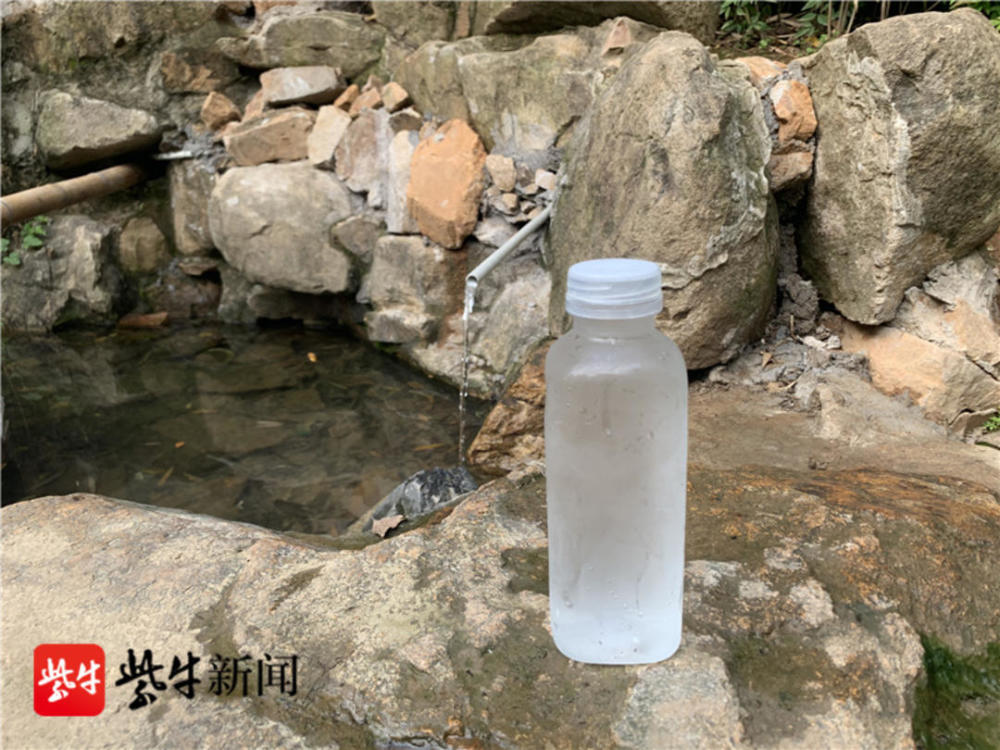 苏州网红山泉水受热捧,到底能不能喝?_腾讯新闻