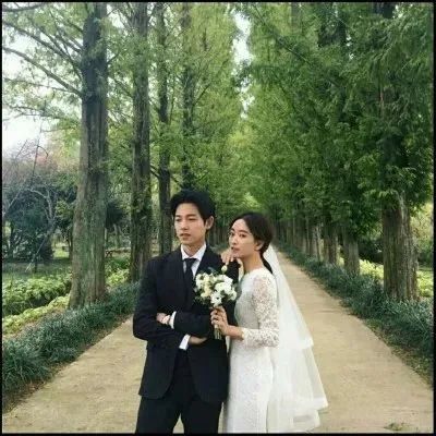 情侣婚纱照头像_情侣婚纱照头像一对(2)