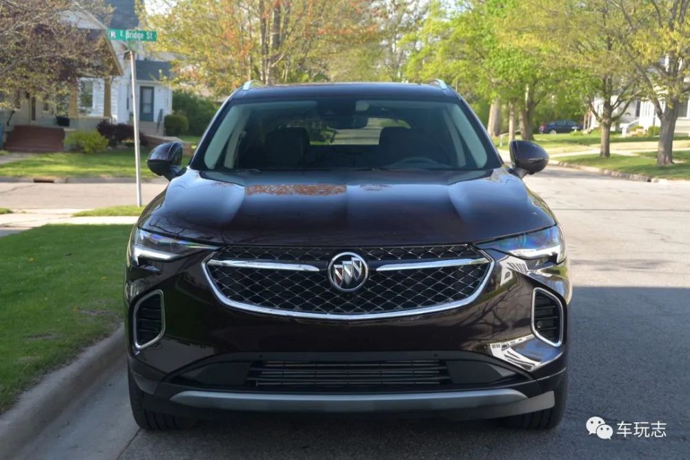 全新的2021别克envision旨在介于其最畅销的家庭型suv enclave和小型