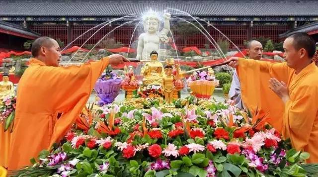 浴佛节:辛丑年农历四月初八,恭迎本师释迦牟尼佛圣诞!