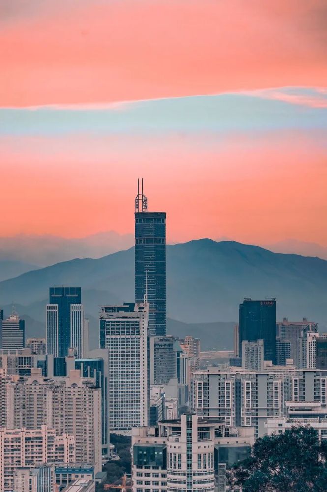 8米!深圳跨世纪的地标建筑——赛格广场,由陈世民大师设计