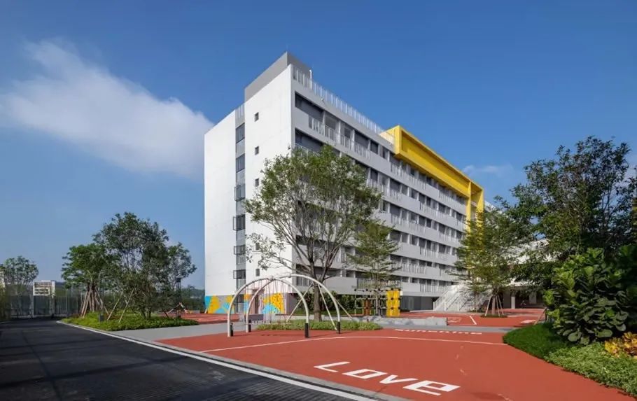 中小学建筑设计广东佛山梅沙双语学校案例