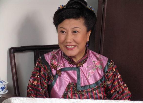 春晚笑星高秀敏,因心脏病46岁早逝,女儿继承遗产嫁国家二级演员