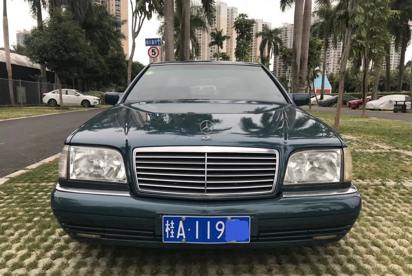 南宁车友晒出1998年买的奔驰s600,行驶28万公里仍旧安然无恙