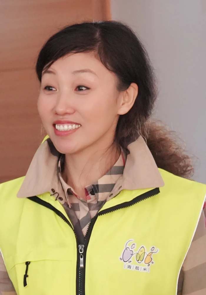 乡村教师戴娜：我心似海 温柔但有力量