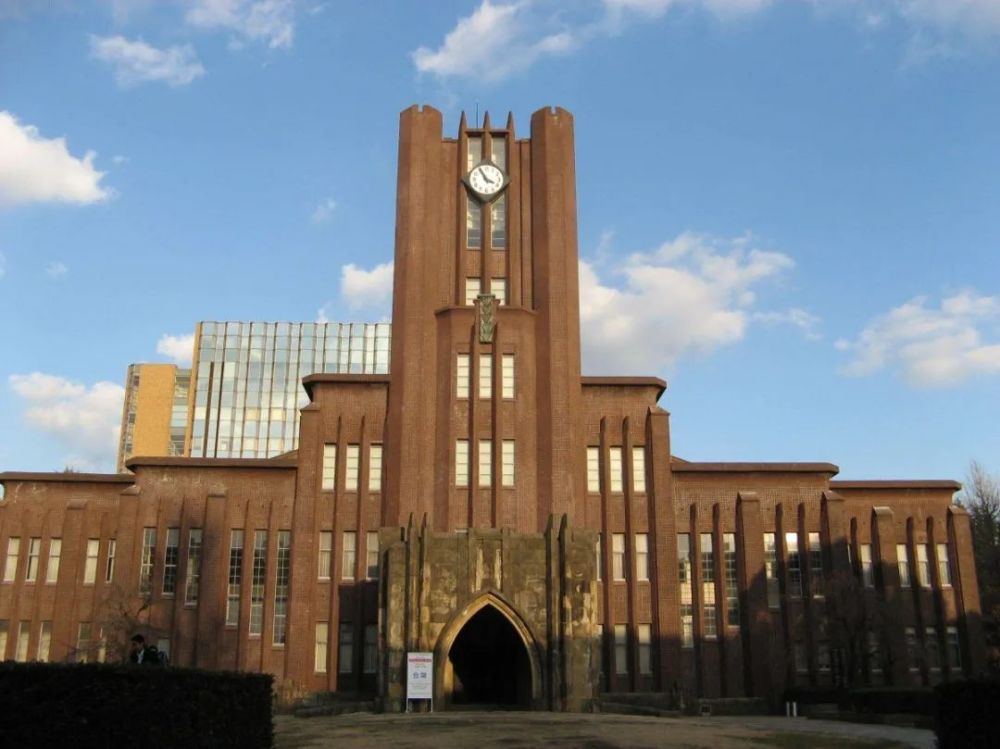 与知识为伍,逐人文而栖息 项目周边以东京大学领衔的各级日本院校