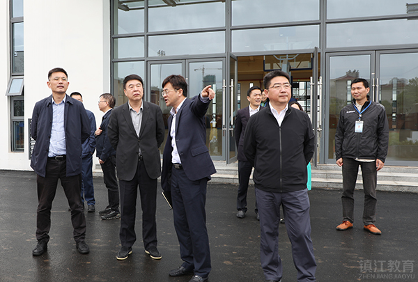 孙晓南调研部分学校建设发展情况