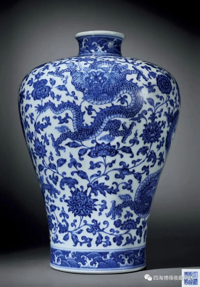 乾隆皇帝的瓷器——御制青花穿花龙纹梅瓶