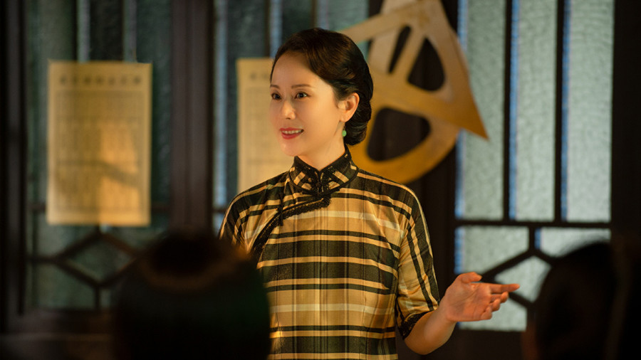 海清演绎女性力量,知性美惊艳,女版《觉醒年代》你爱吗?