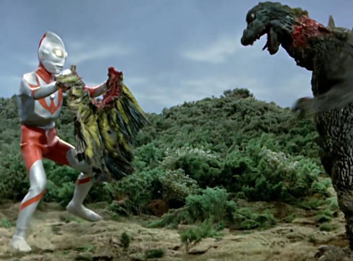 一代吉拉斯登场于《奥特曼》第10话《神秘的恐龙基地》,15年前,前往