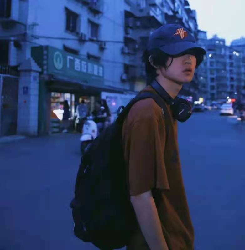 ins今日份戴帽子男头