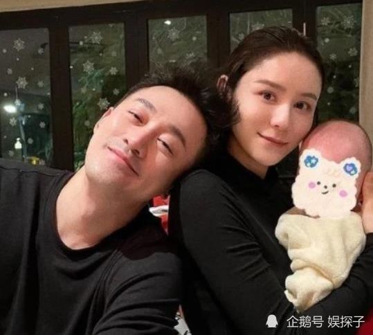 张馨月秀恩爱,当众吐槽前男友,秦海璐的一句话让她哑口无言