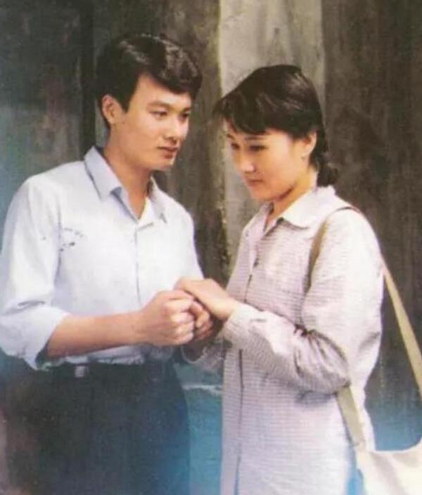 《渴望》导演9次登门,杨青却错失女主成就张凯丽,开拍