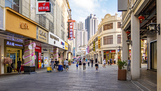 三街两巷,隐藏在繁华都市下的老街,装载着老南宁人的共同记忆