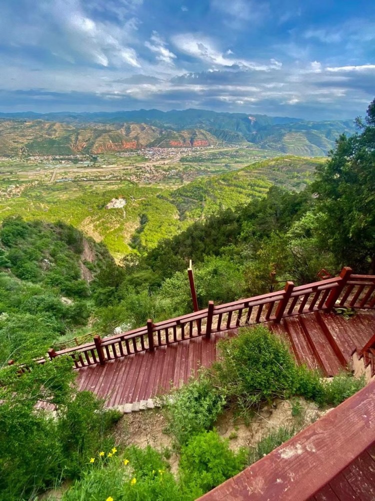 2021年武山县木梯寺景区文化旅游观光活动启动