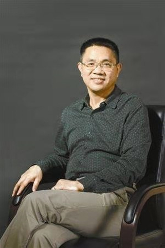 北大才子遂溪首富陈生,身家最高时过百亿,穷时连21元路费都没有