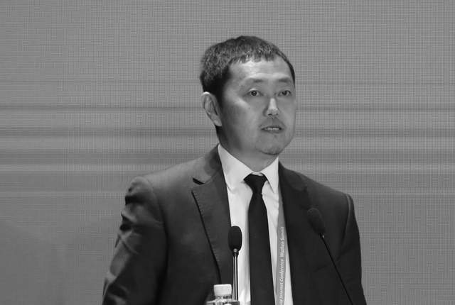 有一妻两孩的左晖,其千亿财产该如何继承?妻子或成最大赢家