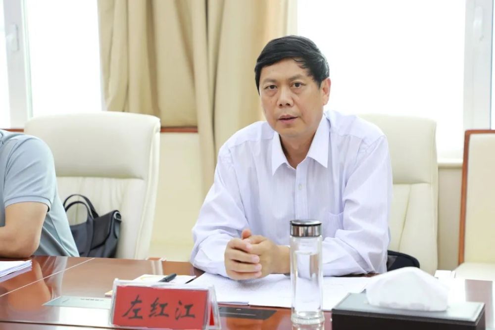 省农业农村厅副厅长左红江来峰调研
