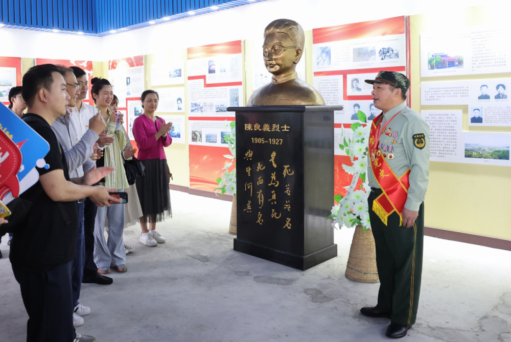 激活高塘岛乡的红色基因宁波先进典型人物走进象山