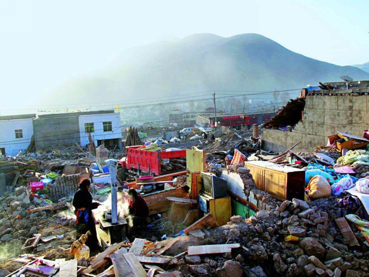 云南漾濞县地震同时青海玛多县发生7.4级地震,地壳怎么了?