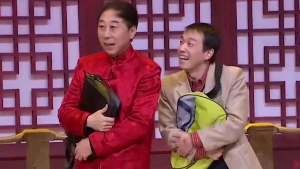 喜剧演员出身神似黄渤,小品演戏都不拉跨,这位冯巩徒弟不输贾玲