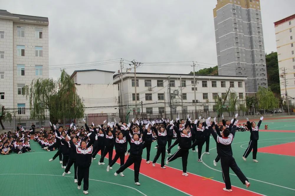 动态|淳化中学2021年广播体操比赛圆满结束|淳化教育