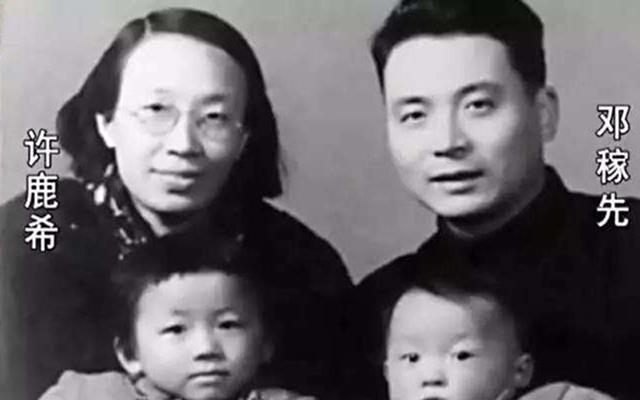 她30岁时丈夫为国弃家,苦等28年,等来的却是他在她怀里去世
