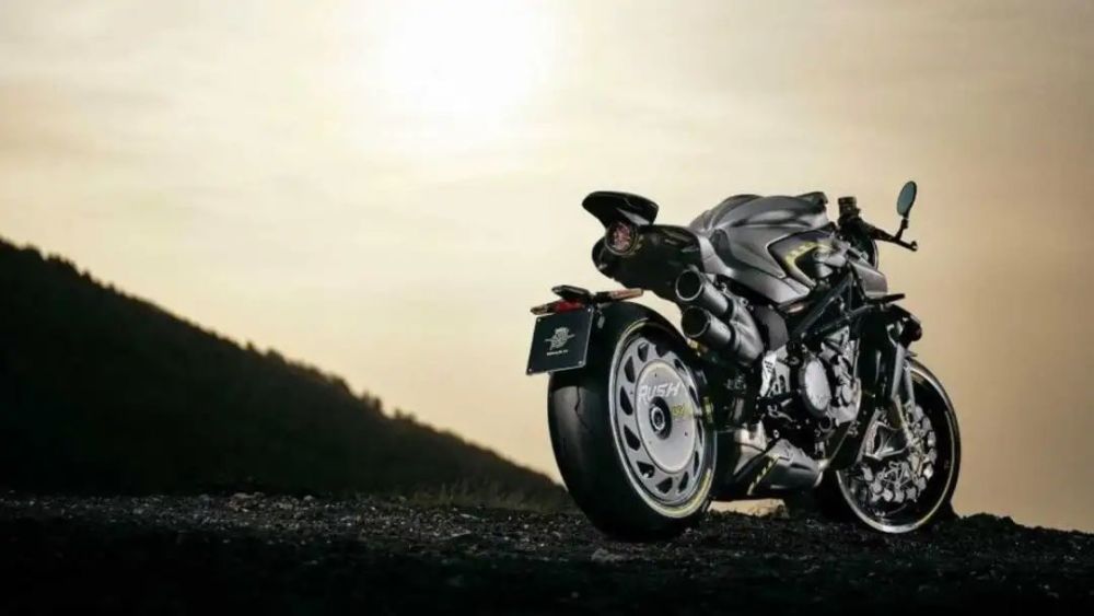 2021 mv agusta rush 1000高清美图