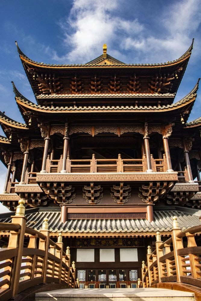 鸡鸣阁,一个让人感叹"人间值得"的地方!_腾讯新闻