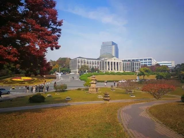 韩国留学:在韩国读公(国)立大学一年的花费需要多少钱|学费|庆北大学