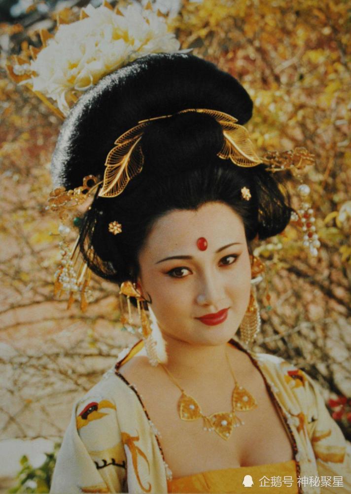 中国四大美女杨贵妃,她的一生经历了什么,她的结局是什么?