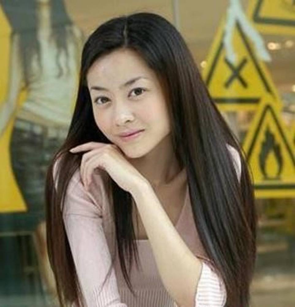 有一种冻龄叫40岁熊黛林!素颜照散发少女味,6招气质美貌胜从前