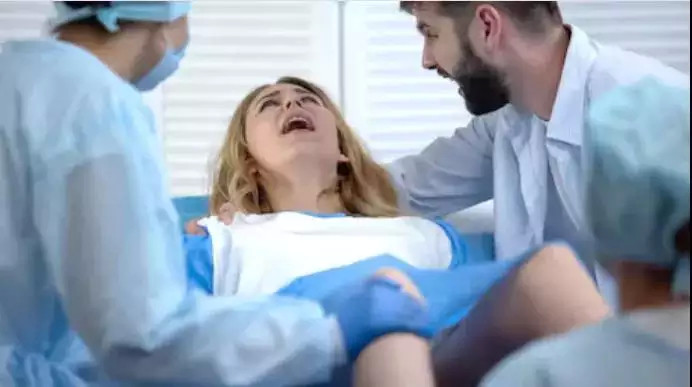 都说女人生孩子疼得要死,不信邪的老公亲自体验了一下