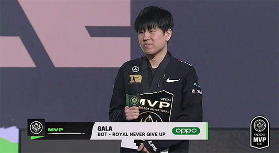 mvpgala赛后采访:赢下冠军不光代表rng 也代表lpl