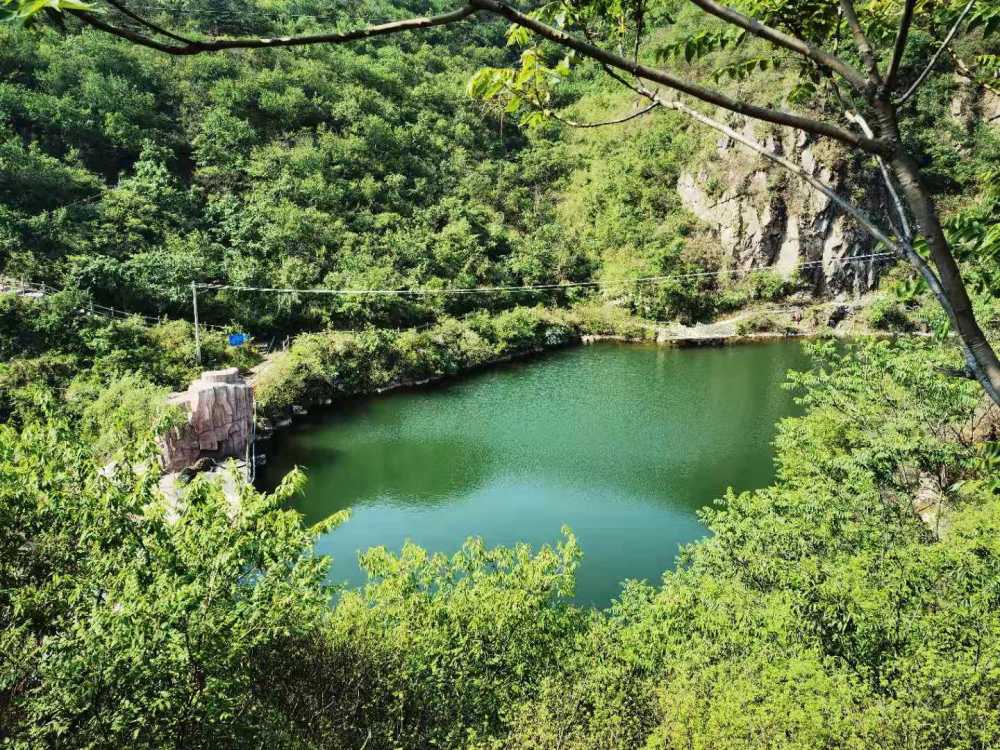 北京神泉峡探幽,清净峡谷访驼铃古道,10公里徒步感受山间野趣