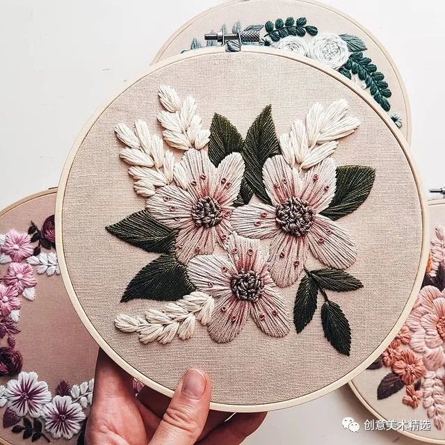 花团锦簇——18张漂亮的花卉主题刺绣作品
