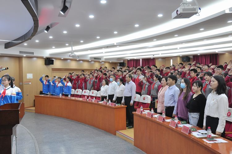 信阳市羊山中学学党史强信念跟党走主题系列活动