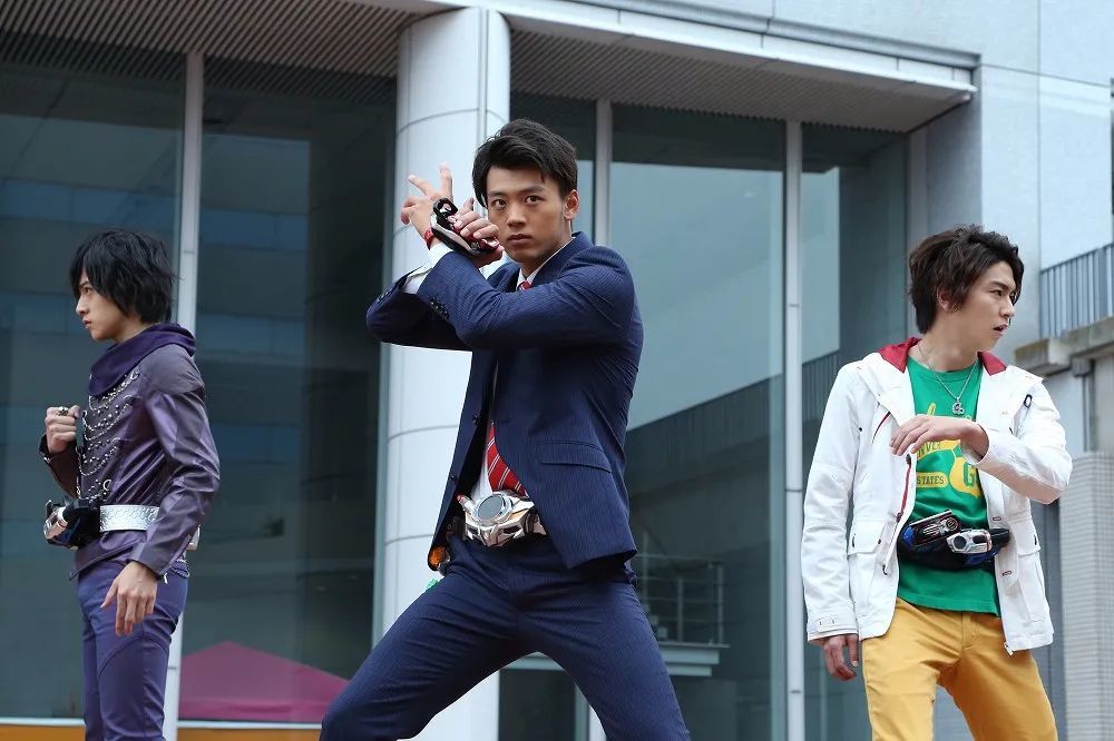 假面骑士驰骑时隔五年再度变身粉丝纷纷要求回归