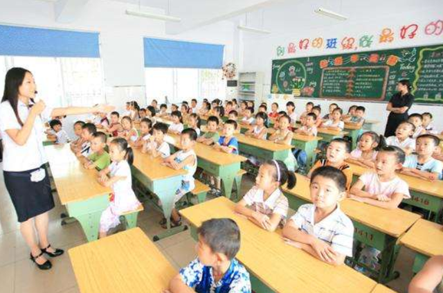 深圳家长呼吁，小学6点半放学，为孩子成长护航