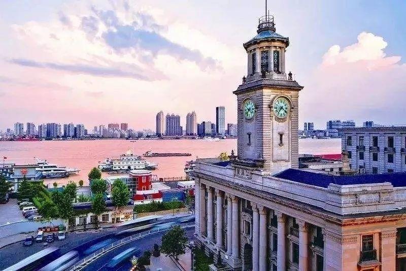 武汉进入"2021年中国百强城市排行榜"前十,江苏三城进入前十!